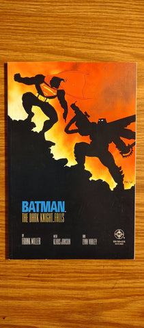 Batman: The dark Knight Returns#4 NM/9.4 1986 DC Comics, Frank Miller Comics USED Not specified